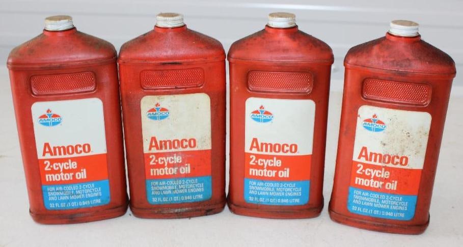 Group of Amoco 2-cycle Plastic Qt Oil Bottles (1 of 4)