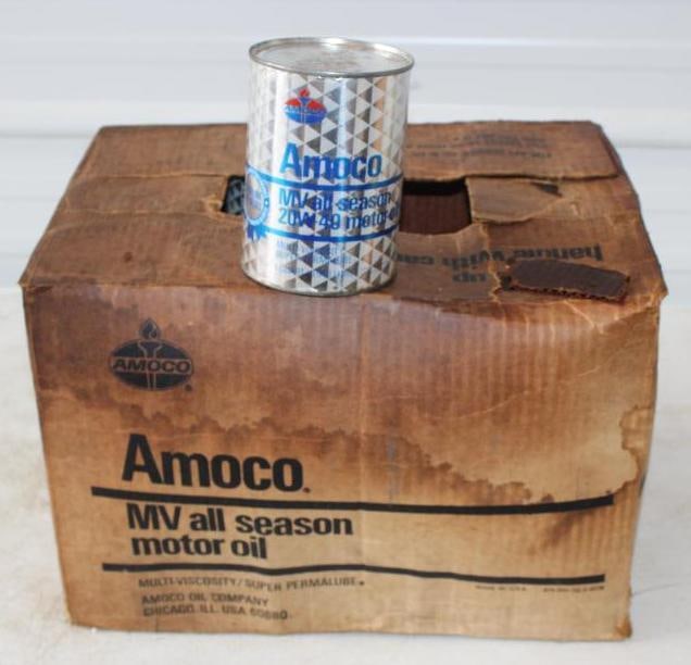 Case of 17 Amoco MV All Season 1 Quart Composite Oil Cans with Original Case (1 of 2)