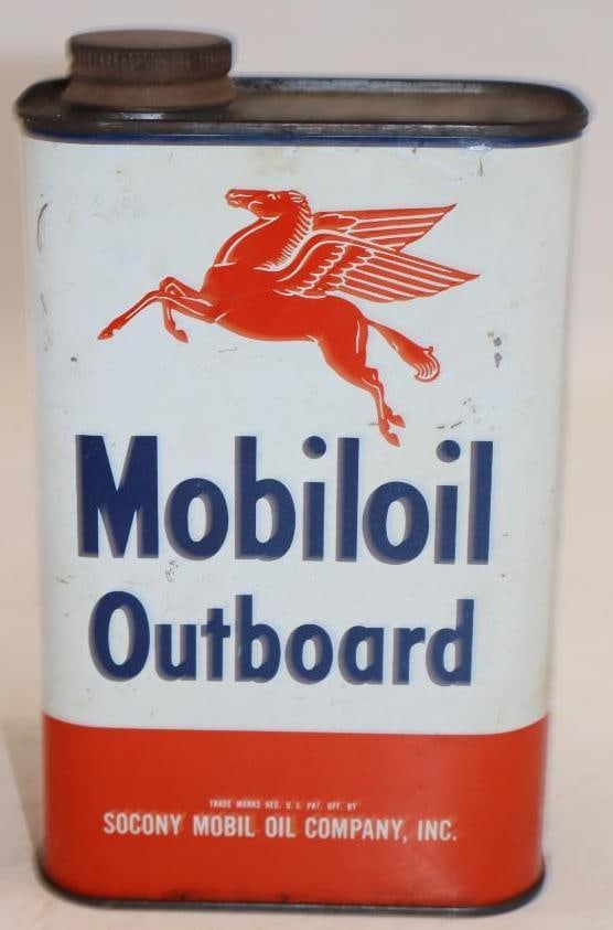 Mobiloil Outboard 1 Quart Metal Oil Can: 32 oz full