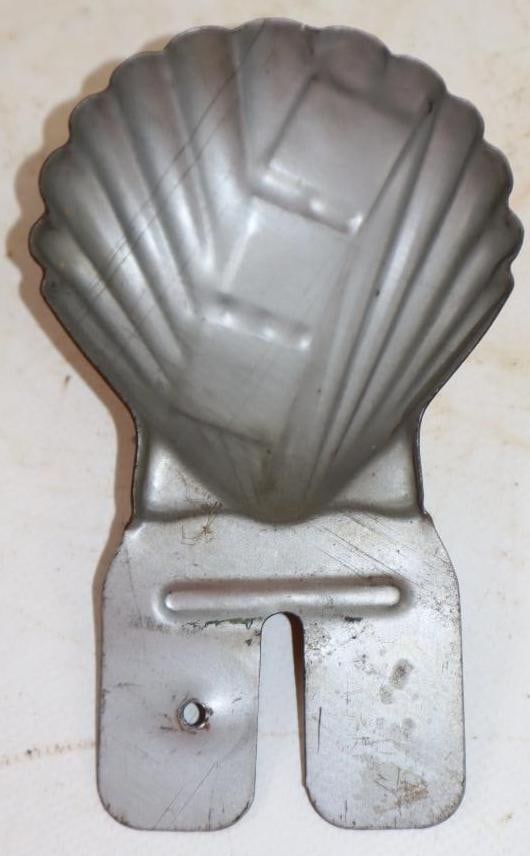 Shell Clamshell Shaped License Plate Topper - 2