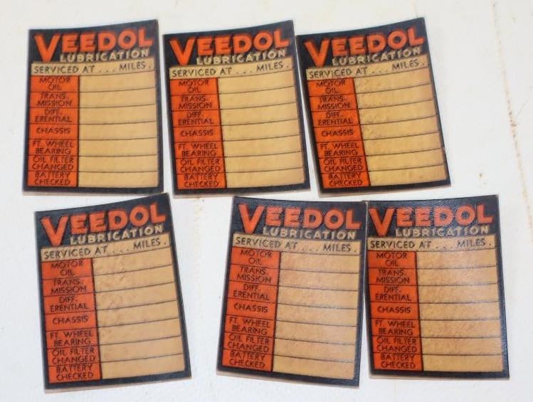 Group of 6 Veedol Unused Oil Change Reminder Tags (1 of 4)