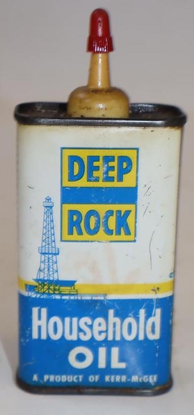 Deep Rock Handy Oiler Can (1 of 2)