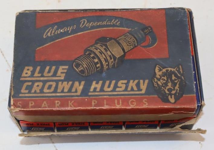 Group of 10 Blue Crown Husky Spark Plugs in Original Boxes (1 of 3)