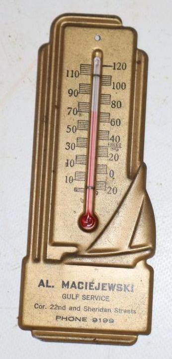 Embossed Al Maciejewski Gulf Service Station Advertising Thermometer (1 of 2)