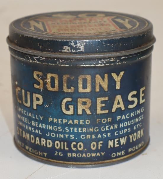Early Socony 1 lb Grease Can: 16 oz empty