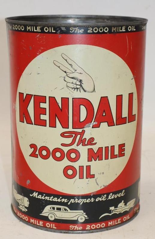 Kendall 2000 Mile 5 Quart Oil Can: 6.5" x 6.5" x 9.5" missing top lid