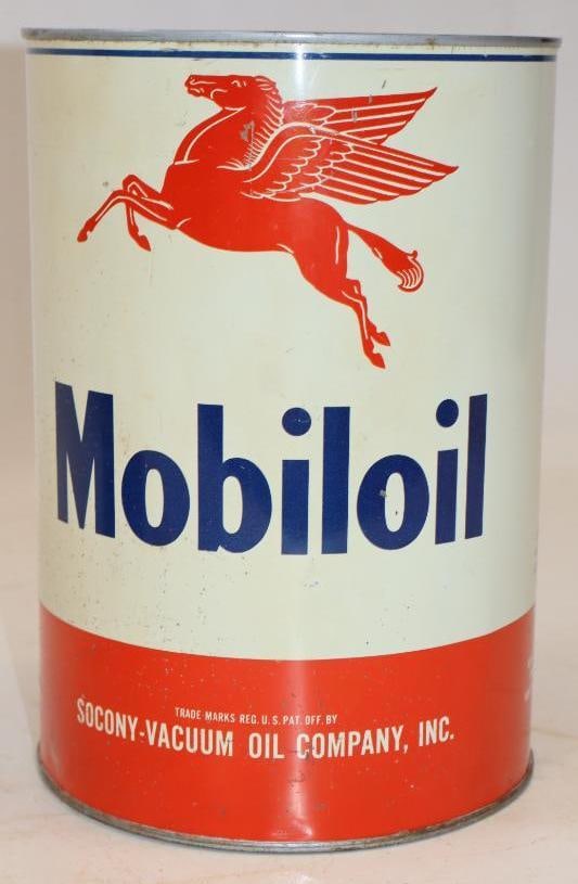 Socony Mobiloil 5 Quart Metal Oil Can: 6.5" x 6.5" x 9.5" missing top lid