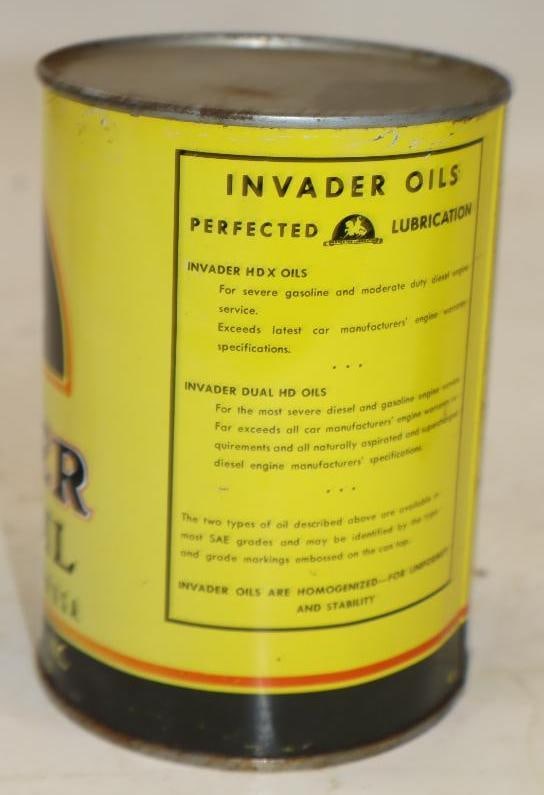 Invader 1 Quart Metal Oil Can - 2