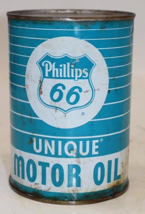 Phillips 66 Unique 1 Quart Metal Oil Can: 32 oz full