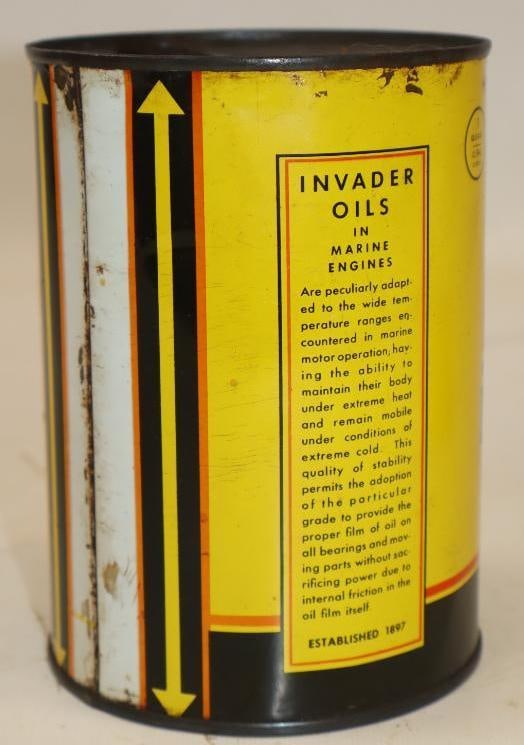 Invader 1 Quart Metal Oil Can - 3
