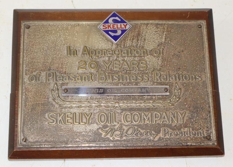 20 Years Service Skelly Oil Company Recognition Plaque (1 of 3)