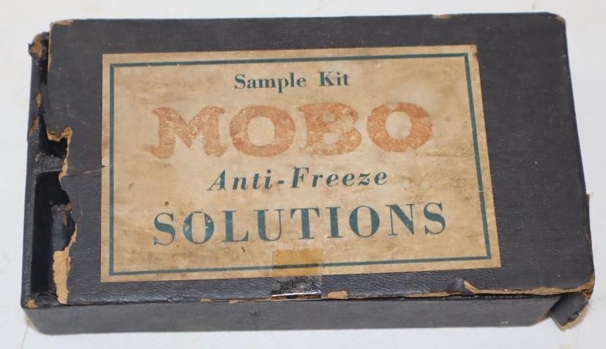 Mobo Antifreeze Solutions Sample Kit with One Bottle (1 of 3)
