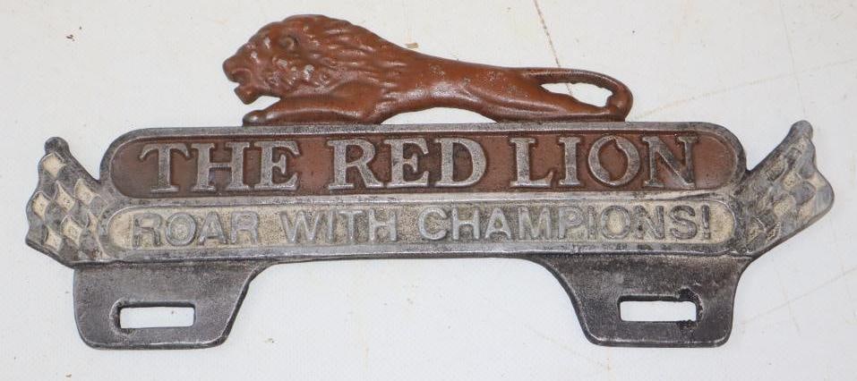 Gilmore The Red Lion Roar with Champions Reproduction License Plate Topper: 11" x 5"