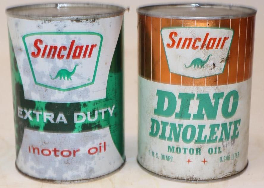 Group of 2 Sinclair Metal & Composite 1 Quart Oil Cans: 32 oz each both are empty