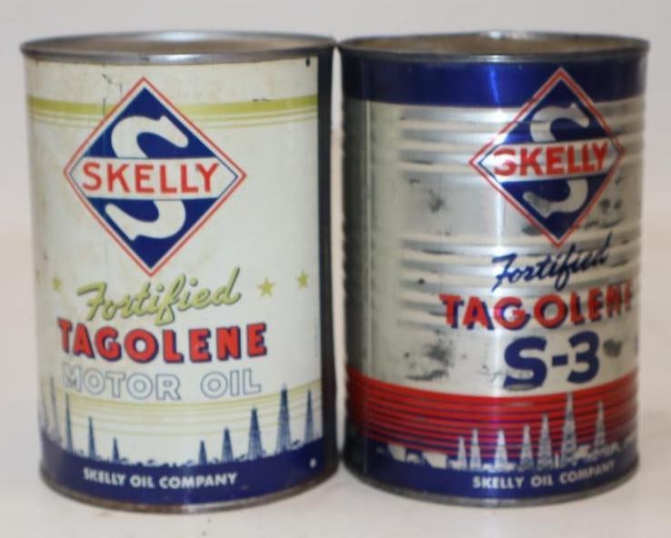 Group of 2 Skelly 1 Quart Metal Oil Cans: 32 oz empty