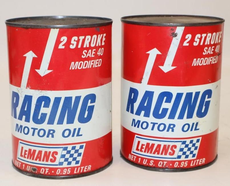 Group of 2 Lemans Racing 2 Stroke 1 Quart Metal Oil Cans: 32 oz empty