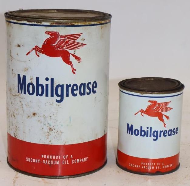 Group of 2 Mobilgrease 5 & 1 lb Grease Cans: Largest is 5.5" x 5.5" x 8" both are full
