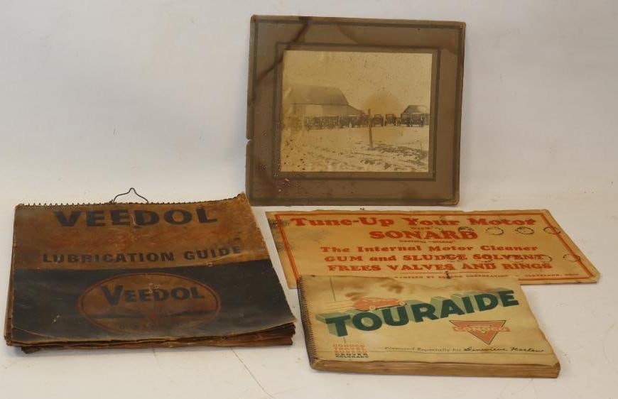 Group of 4 Veedol & Conoco Lubrication Charts, Early Car Black & White Photo, & Sonard Paper Poster (1 of 7)