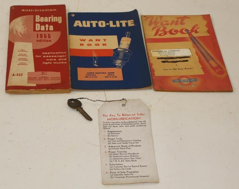 Group of 4 1950's GM Autolite Spark Plug Mewa and Mobilgas Checklist Tag and Auto Books (1 of 5)