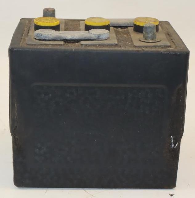 Sentinel Premium Service Tractor Battery - 4