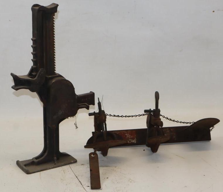 Group of 2 Buckeye Automobile Car Jack and Early Rubber Tire Vulcanizer: Largest is 15x8x8