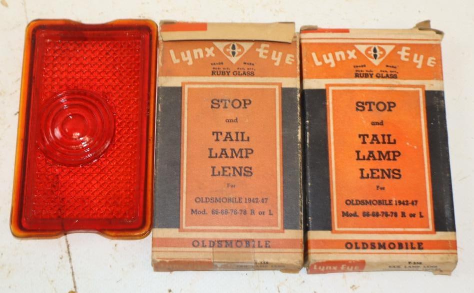 Group of 2 1940s Oldsmobile Lynx Eye Stop Lamp Lenses in Original Boxes (1 of 2)