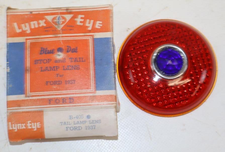 1937 Ford Lynx Eye Blue Dot Stop Light Lense in Original Box (1 of 3)
