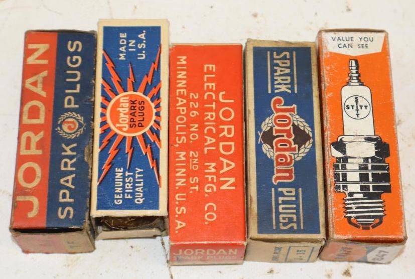 Group of 5 Jordan Spark Plugs in Original Boxes: Largest is 3.75x1x1