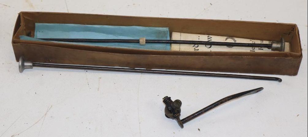 1920s Roesch Oil Gauge For Fords In Original Box (1 of 4)