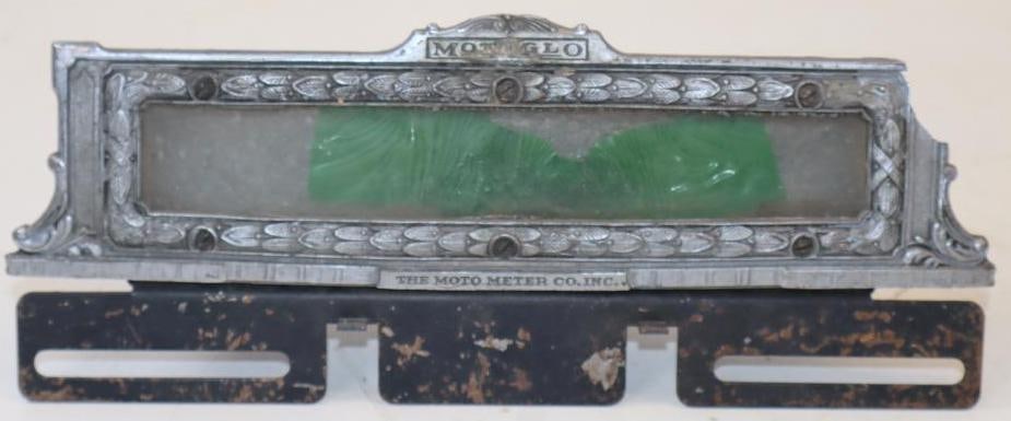 The Moto Meter Co Lighted License Plate Bracket: 10x4x2.5