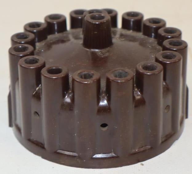 V12 Bakelite Distributor Cap - 2