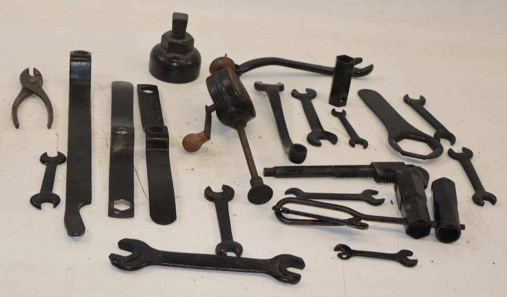 Group of 21 Early Automobile Tools and Wrenches (1 of 11)