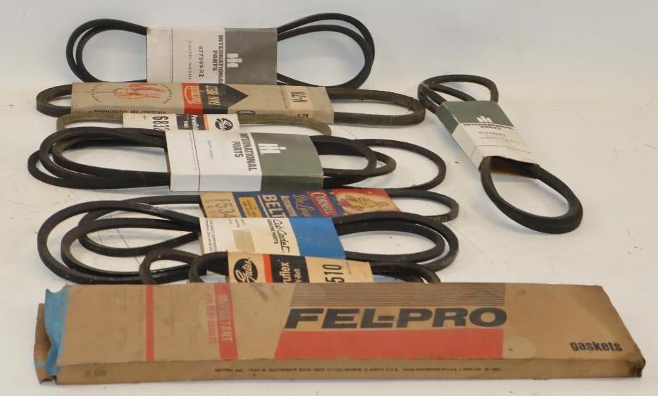 Group of 9 NOS Automobile Fan Belts: Largest is 22x5x5.5