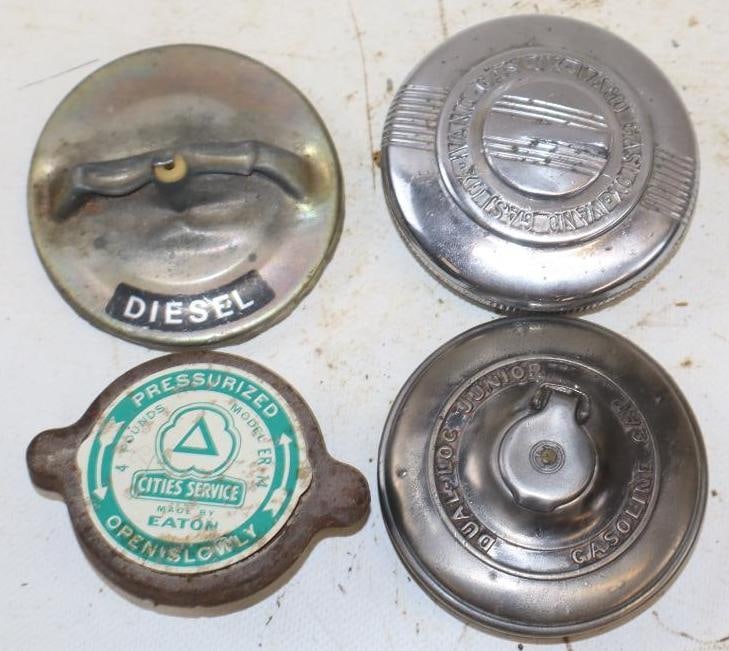 Group of 4 Locking Gas Caps and Radiator Caps: Largest is 3x3x1