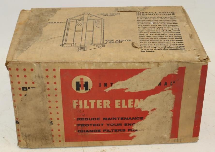 Group of 5 International Harvester Oil Filter Cartridges In Original Boxes (1 of 4)