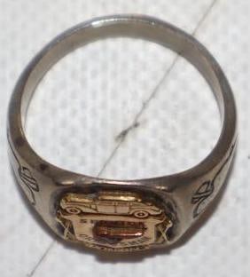 Pontiac Services Craftsman Engraved Ring - 3