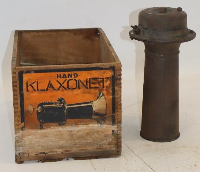 Hand Klaxonte Horn With Wooden Shipping Crate (1 of 5)