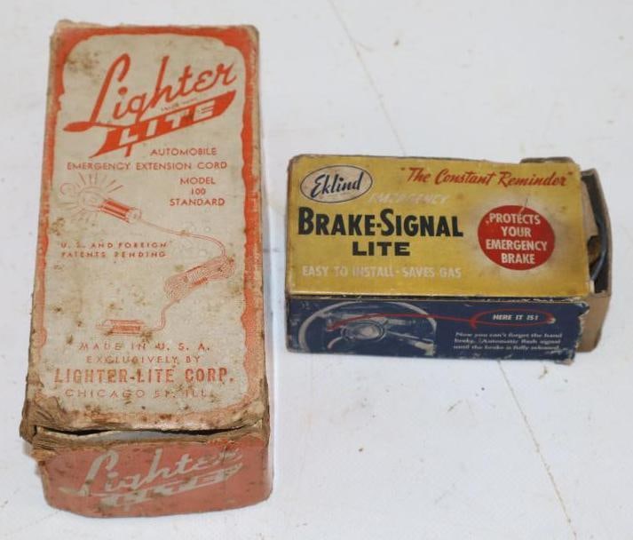 Group of 2 Accessory Brake-Signal Lite and Trouble Light In Original Boxes (1 of 4)