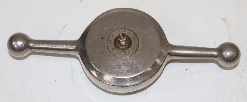 Dog Bone Automobile Radiator Threaded Automobile Cap: 6x2.25x1