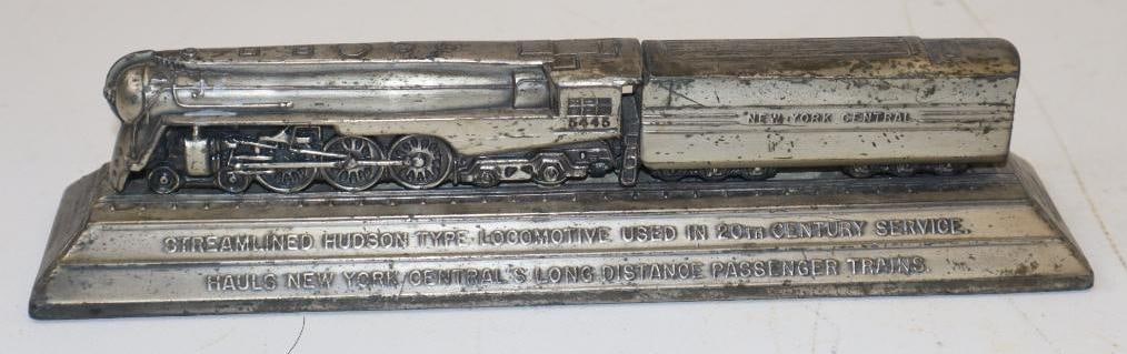 Steamlined Hudson Type Locomotive New York Central Long Distance Passenger Train Figural Paper: 10.5x2.5x2.5