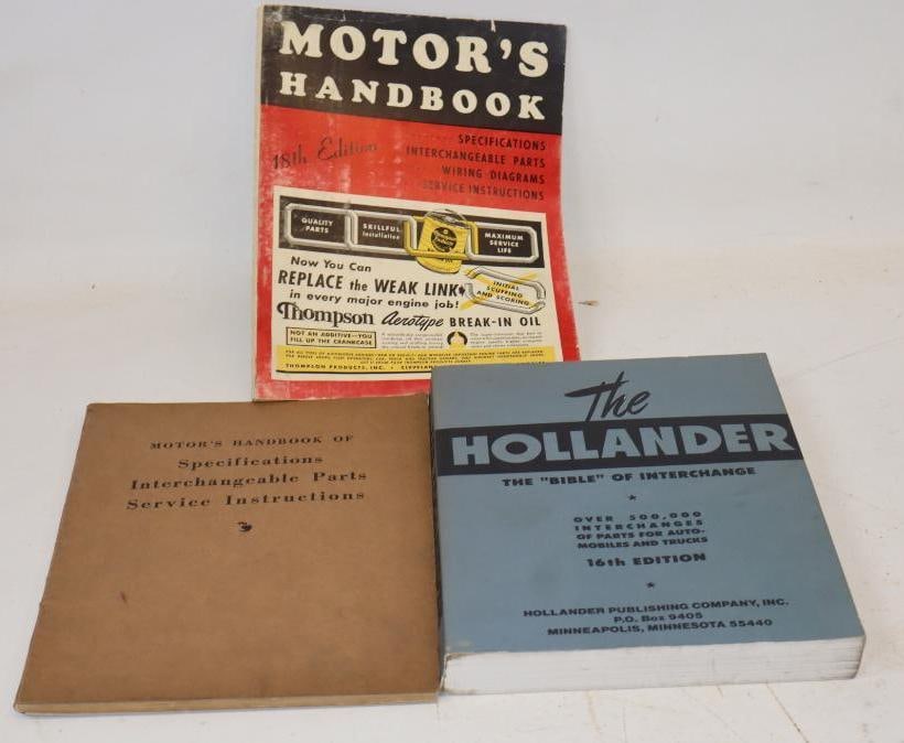 Group Of 3 1930s And 1940s Motors Handbook And The Hollander Books: Largest is 8.5x11x2