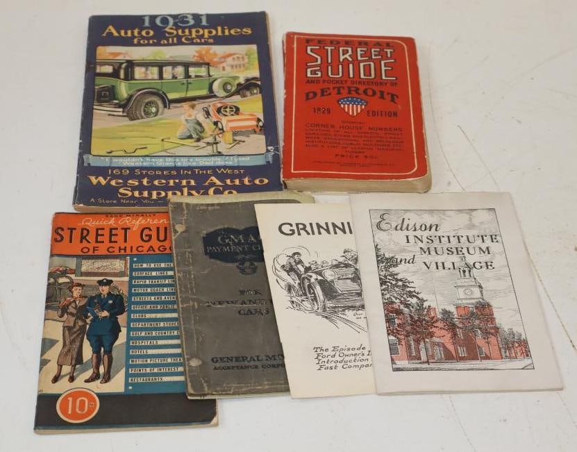 Group Of 6 Early Street Guides And Points Of Interest Books: Largest Is 6x9