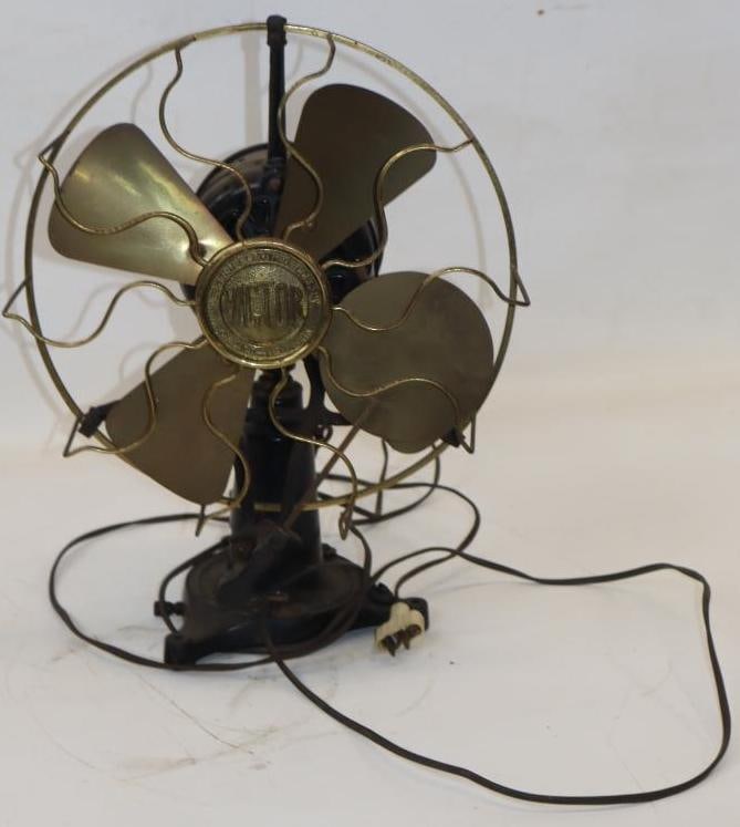Victor Western Electric Co. Brass Table Fan: 13.25x10x17.5 Is Untested