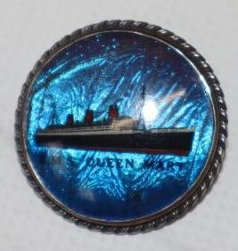 R.M.S. Queen Mary 3D Pin Back Badge: 1" x 1"
