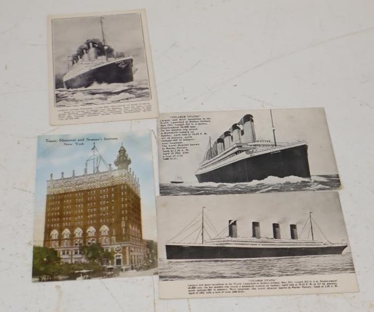 Group Of 4 Ocean Liner Titanic And Memorial Postcards (1 of 6)