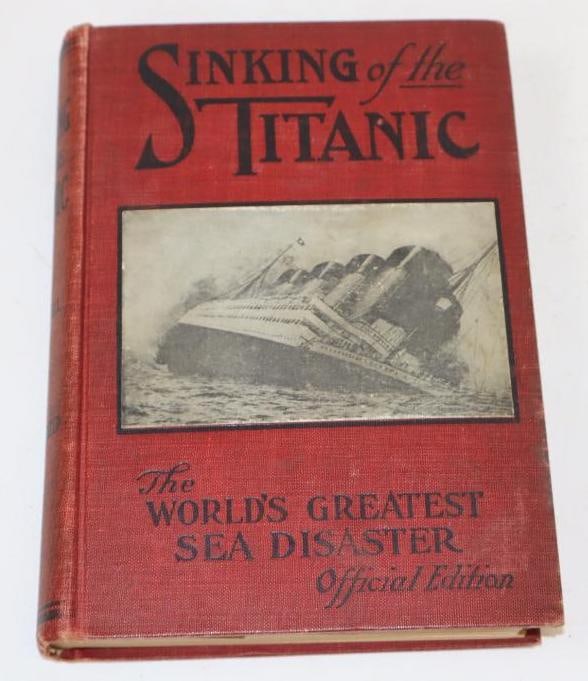 1912 Sinking Of The Titanic Hardback Book: 6x8.25