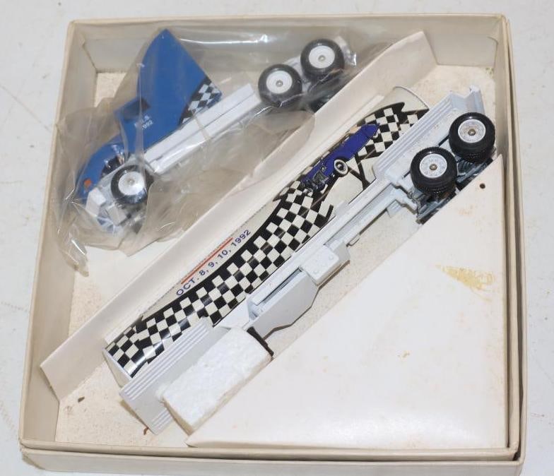 Winross 1992 Hershey Fall Meet Tanker Truck In Original Box: 7x7x1.75