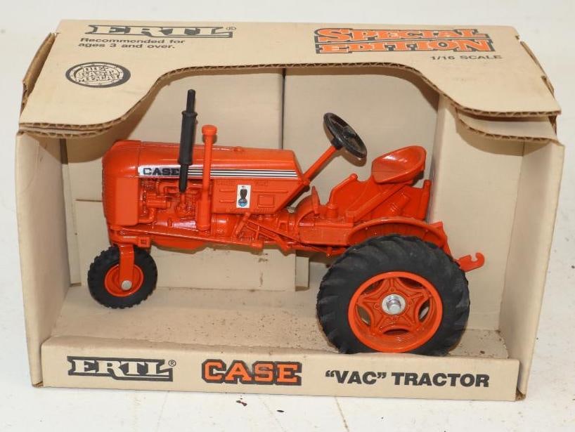 Ertl Case VAC Tractor In Original Box: 9.5x5.5x5.5