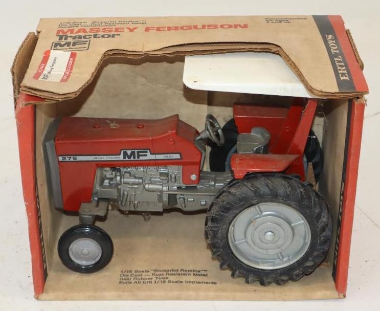 Ertl Massey Ferguson 275 Tractor In Original Box: 10x6x8