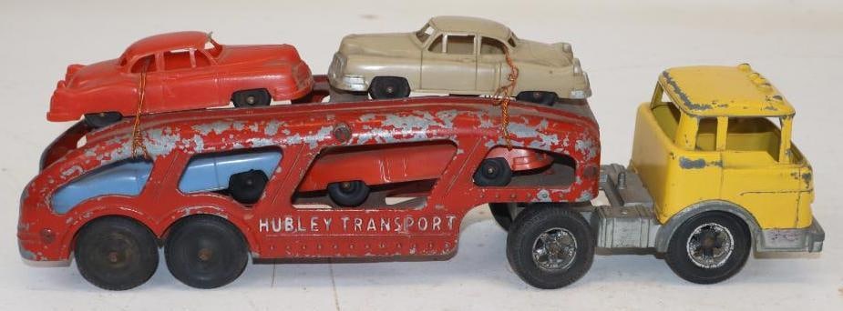 Hubley Transport Car Carrier Semi Truck With 4 Plastic Cars: 12.5x2.5x4.5